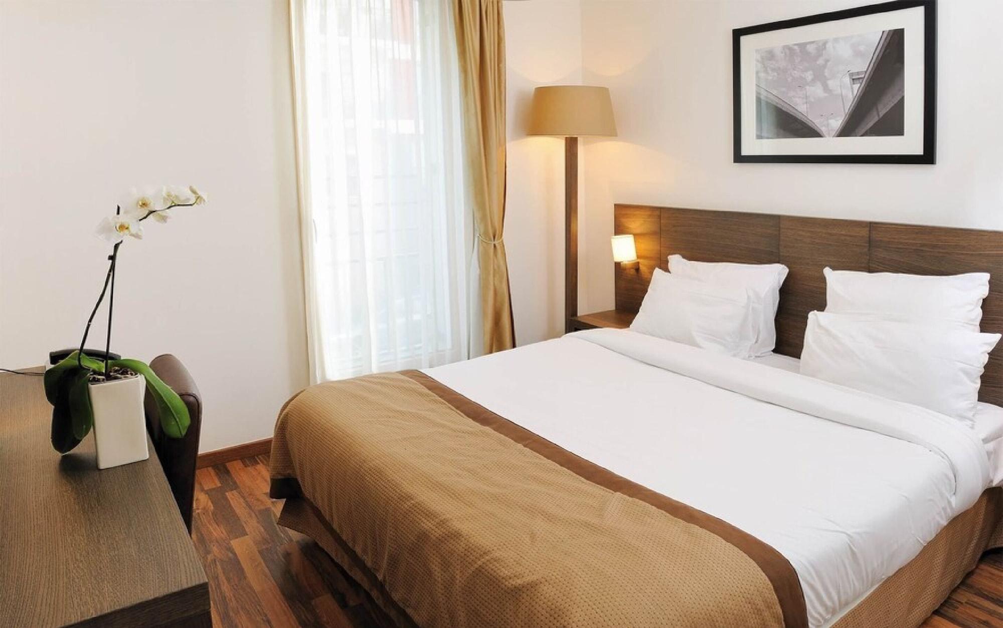 Residhome Asnieres Екстериор снимка