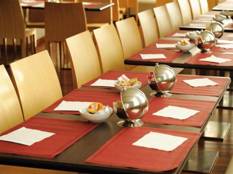 Residhome Asnieres Екстериор снимка